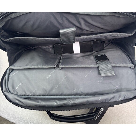 Kenneth Cole REACTION Business 16" Colombian Leather Laptop Messenger Bag - Picture 15 of 16